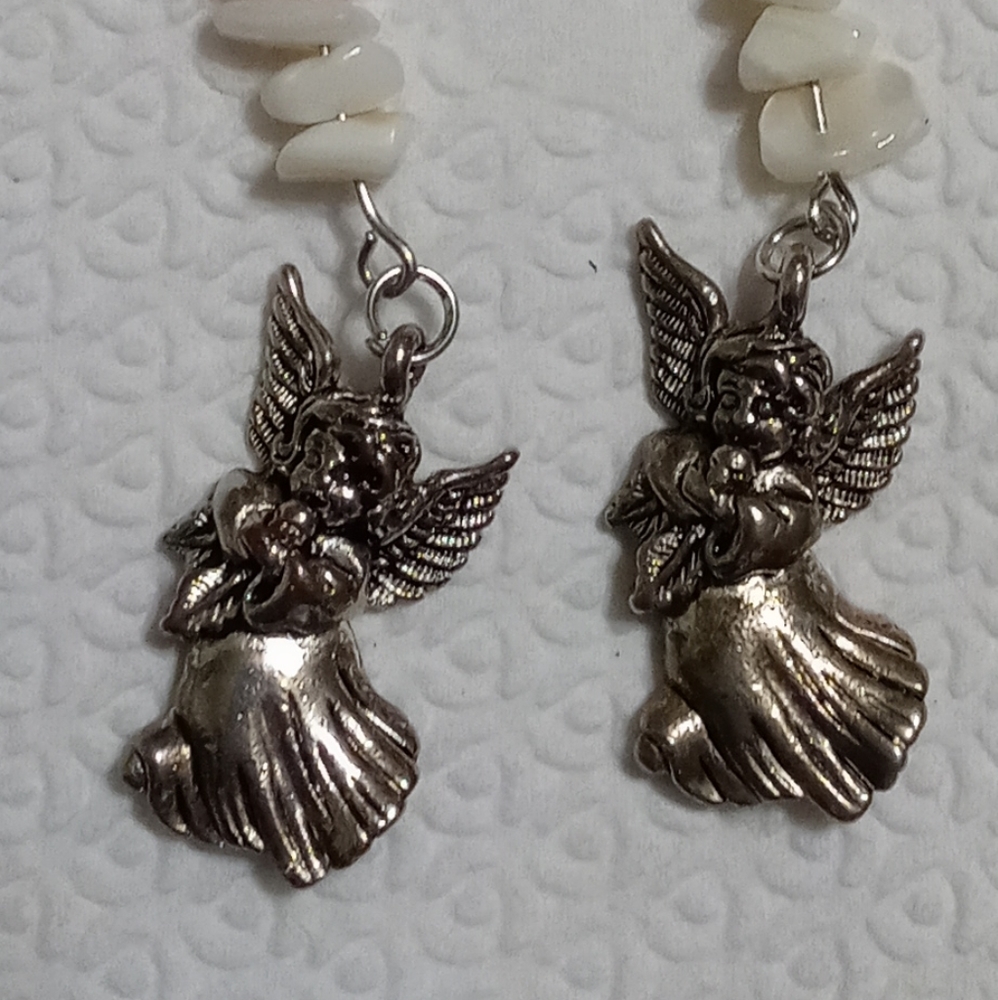 Angel earrings - Picture 3 of 3